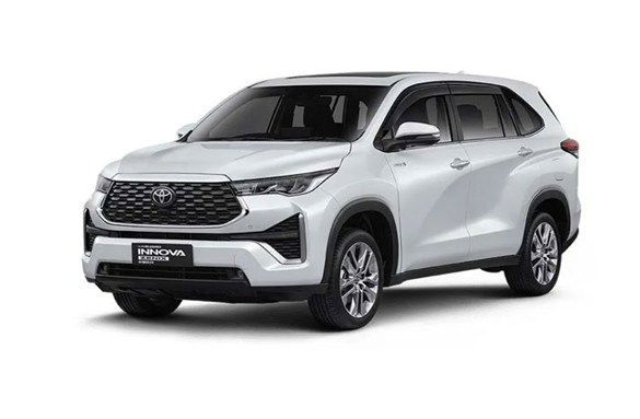 TOYOTA INNOVA